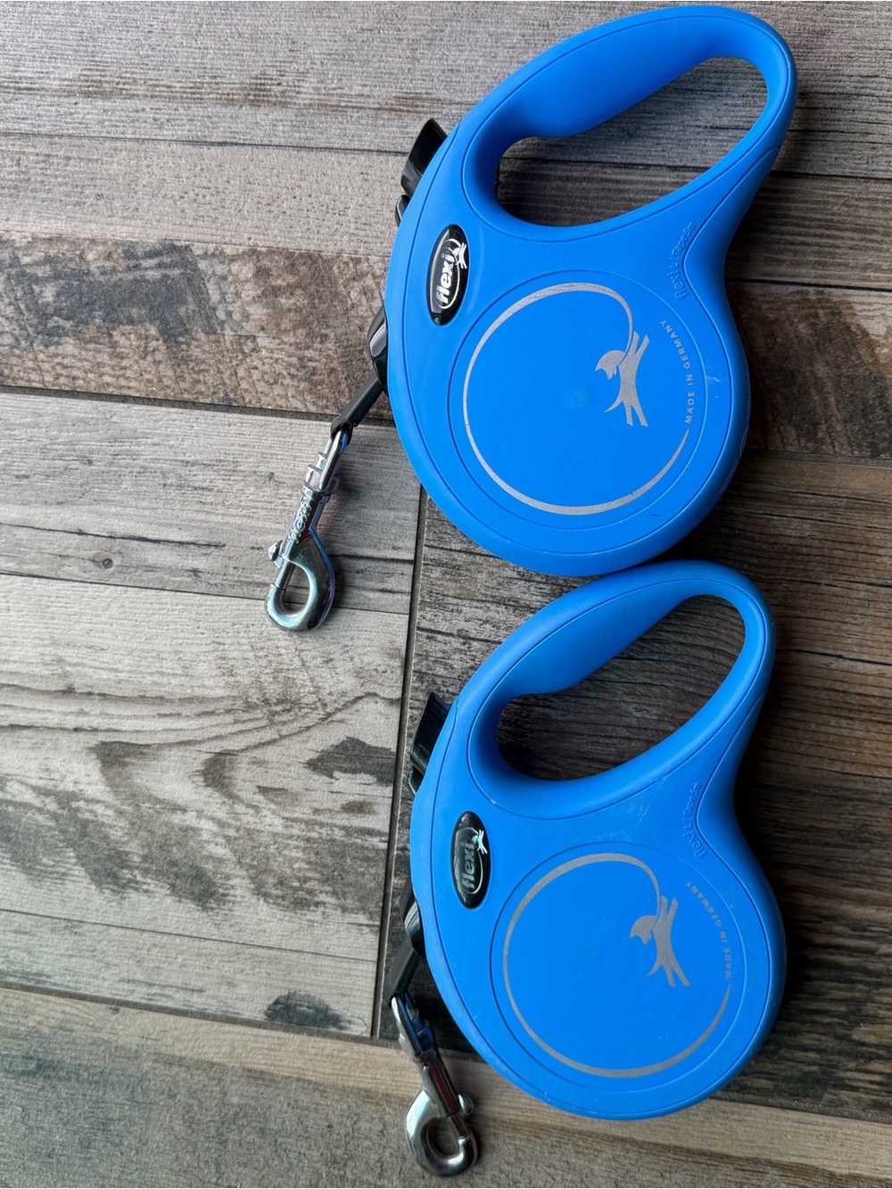 Flexible Retractable Dog Leash - Blue